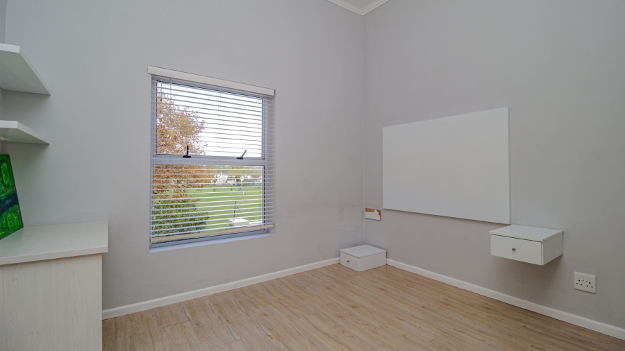 To Let 2 Bedroom Property for Rent in Claremont Western Cape